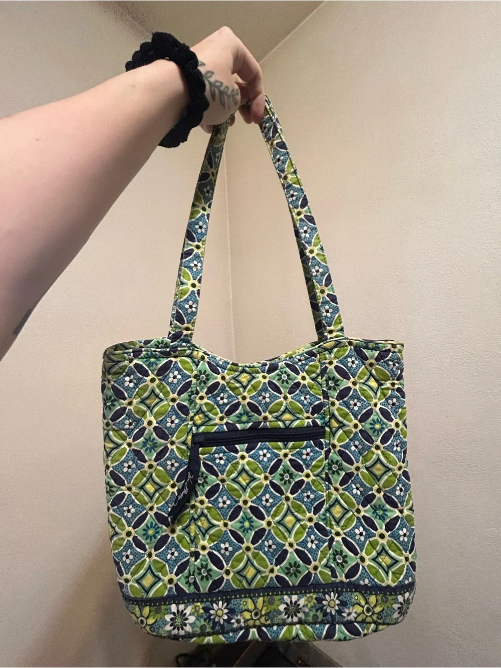 Vera Bradley “Daisy Daisy” Tote Bag